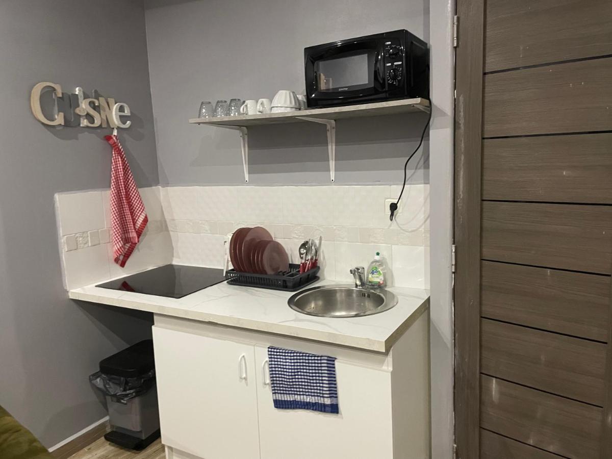 Pelaka Confort Pamandzi Dış mekan fotoğraf